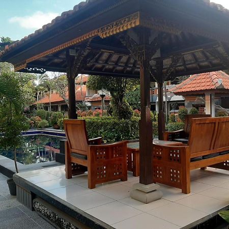 Dewa Bharata Bungalows Legian Екстер'єр фото
