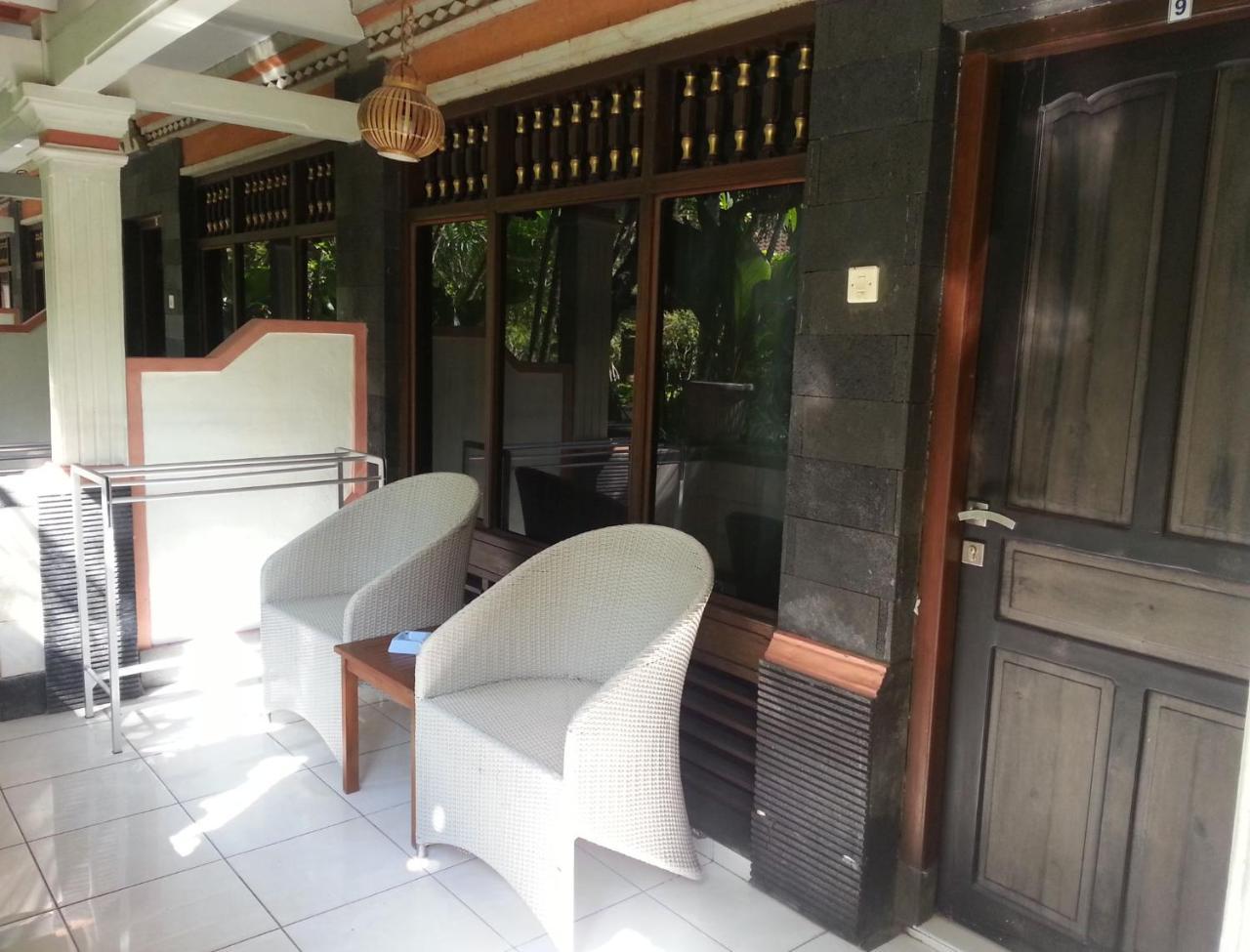 Dewa Bharata Bungalows Legian Номер фото